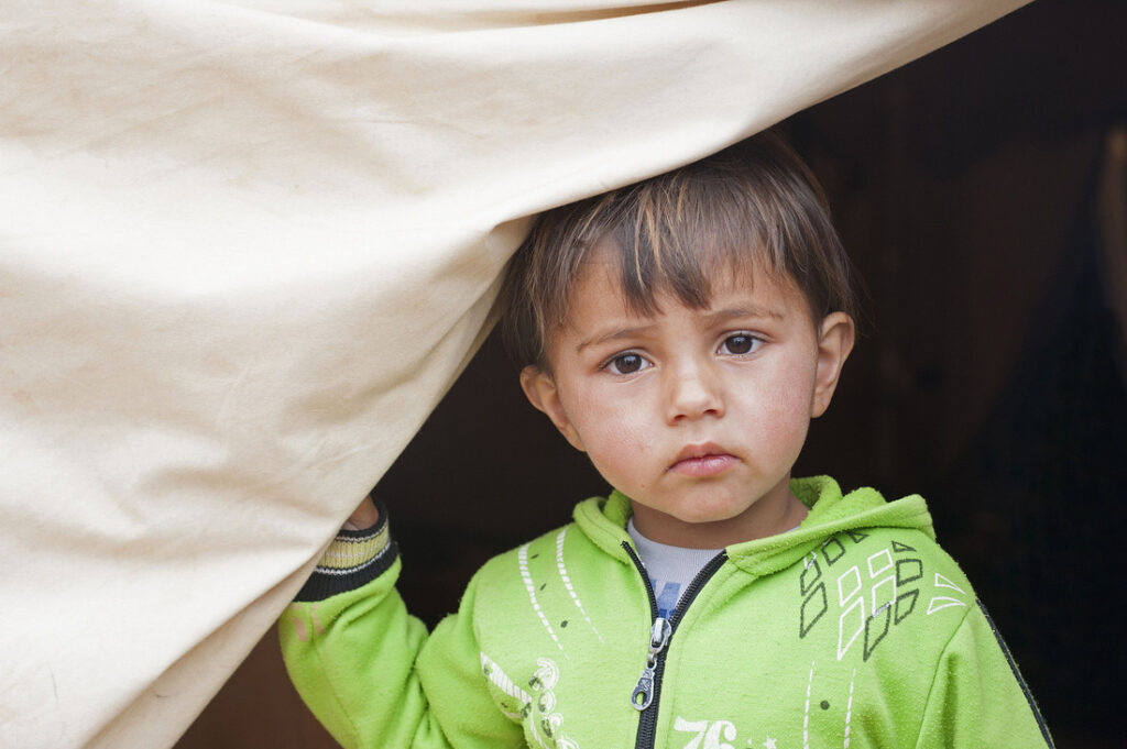 image of a refugee child